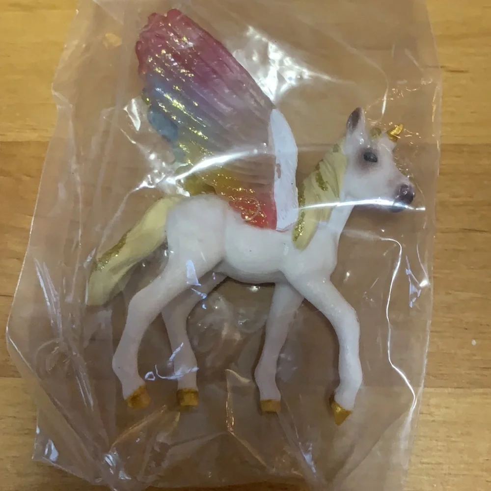 New 8 Unicorn figures collection - cake toppers - rainbow - figures